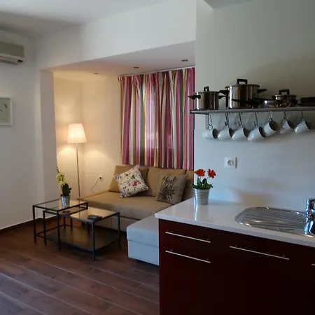 Guest house Dassia Beach Pension