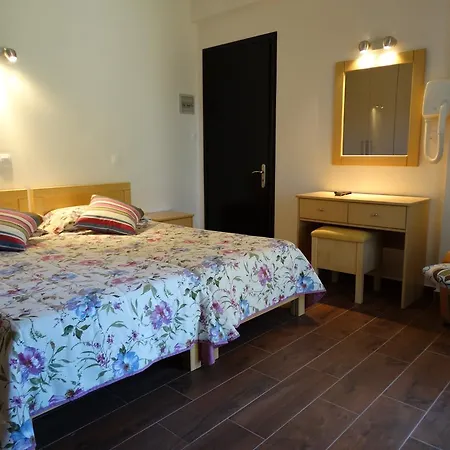 Dassia Beach Pension Guest house 2*
